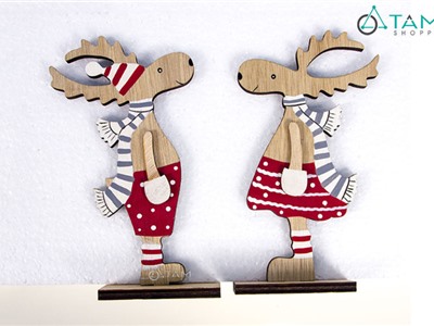 Con tuần lộc gỗ đứng choàng khăn để bàn X-MHDB-08